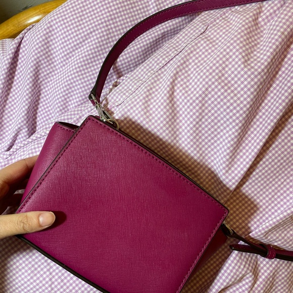 Michael Kors Shoulder Bag - Picture 2 of 3